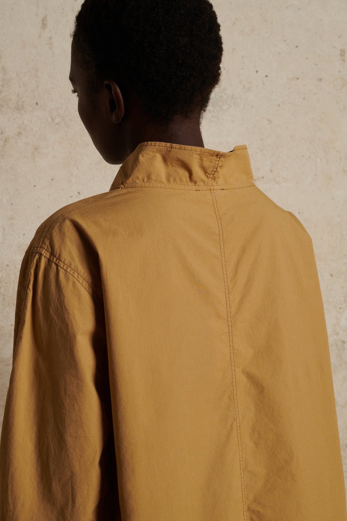 ULSAN BEIGE DRESS vue 3